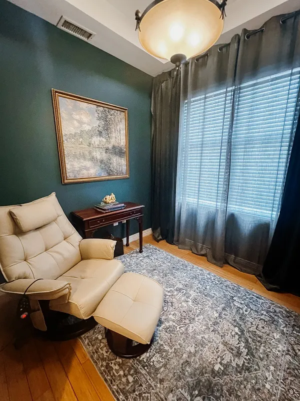 Another consultation room with comfy chair